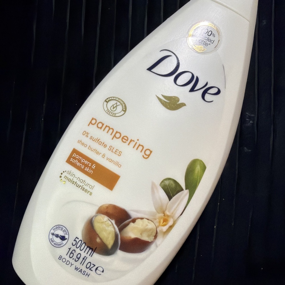 Dove Pampering Shea Butter & Vanilla Body Wash 16.9oz 500ml moisturize